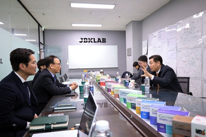다운로드.jpg